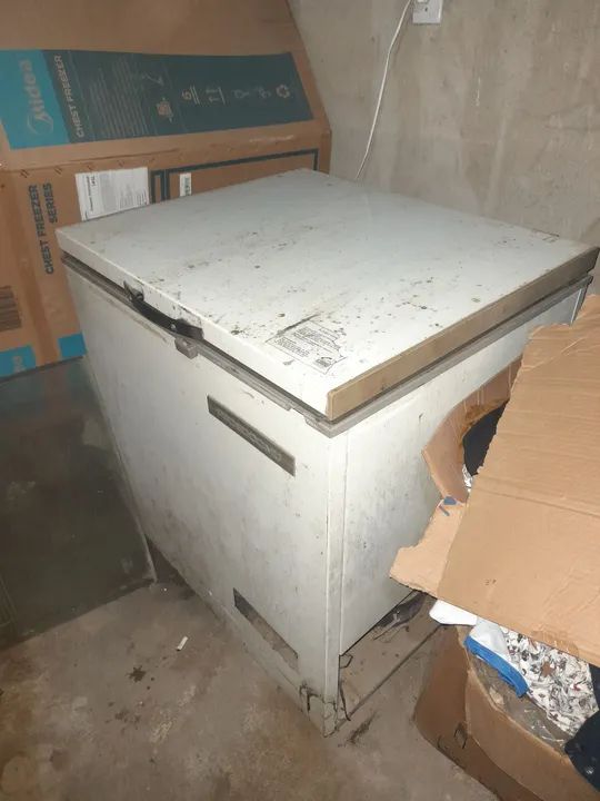 Freezer horizontal antigo