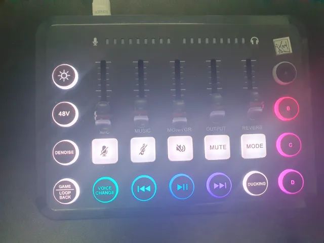 Streaming Rgb Pc Mixer Com Interface De Microfone Xlr - Foto 4