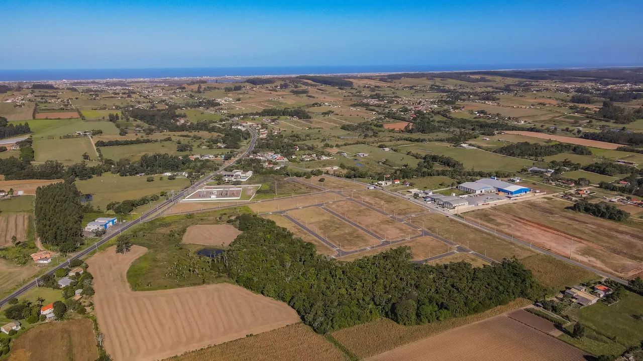 Terreno com 360 metros quadrados em Içara - SC
