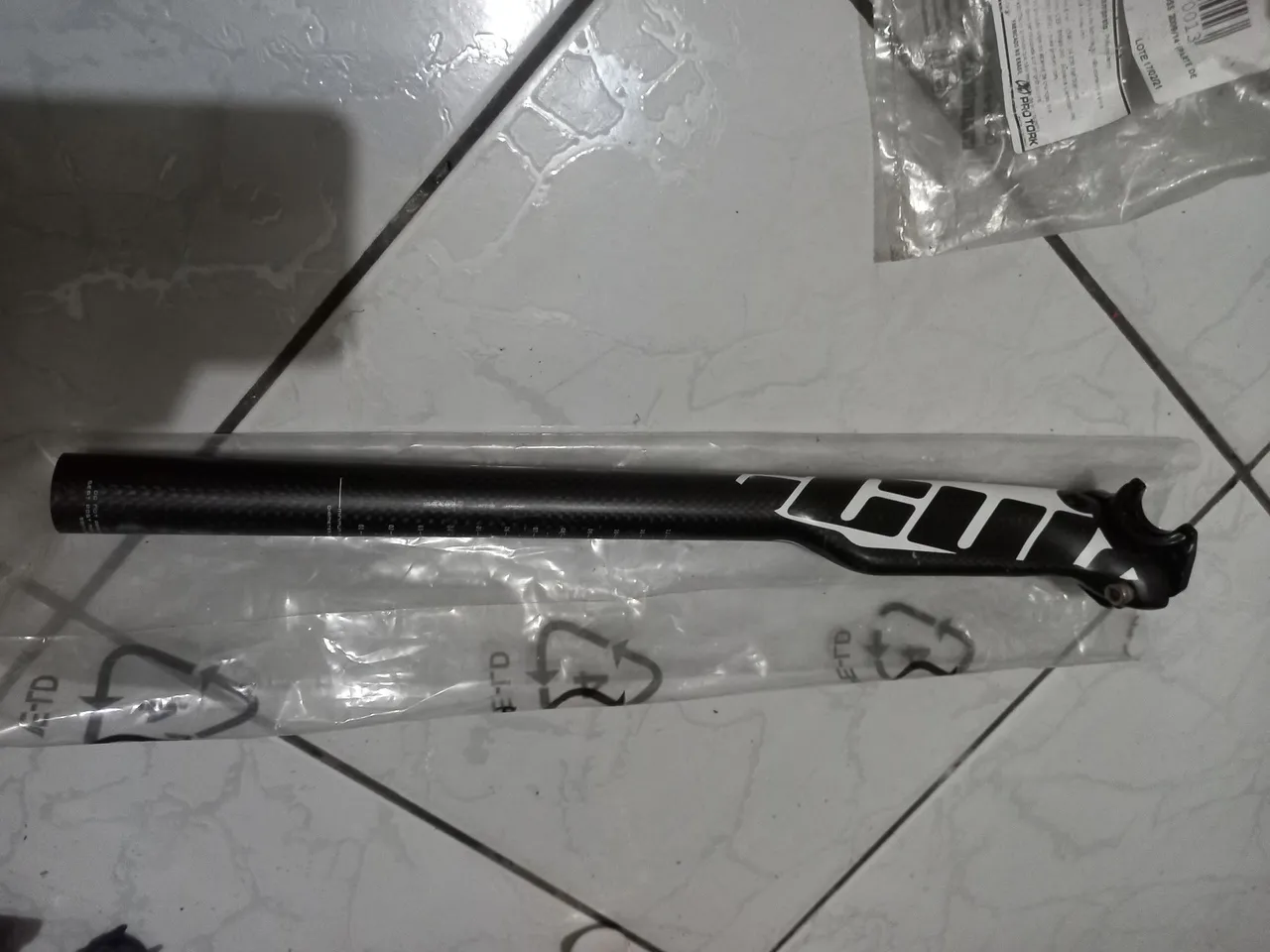 Canote de bike carbono