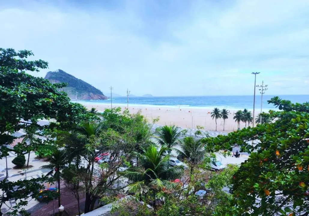 Apartamento à venda Avenida Atlântica, Leme, Zona Sul,Rio de Janeiro - R$ 2.590.000