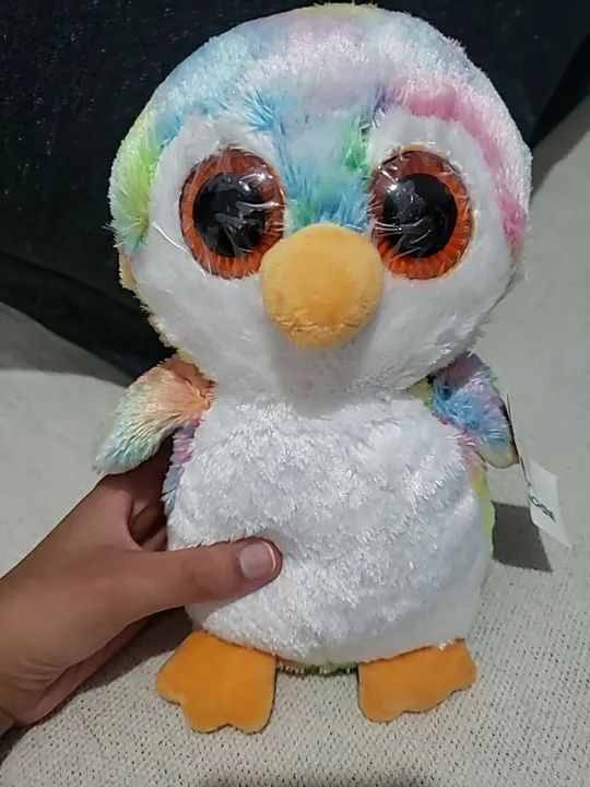 Pinguim de Pelúcia Colorido