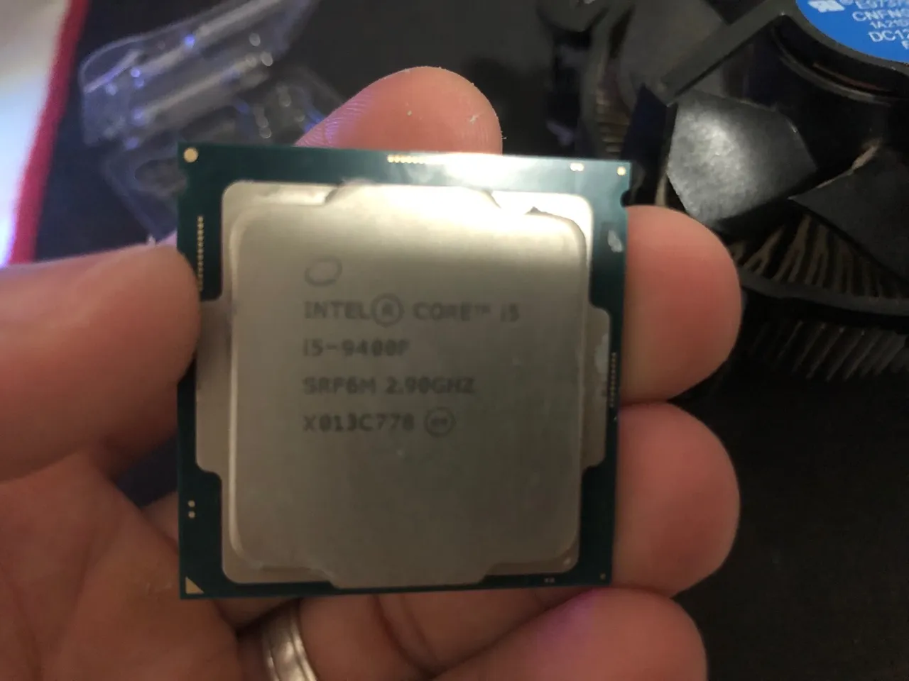 Processador Intel Core i5-9400F / Memória ram 16gb 