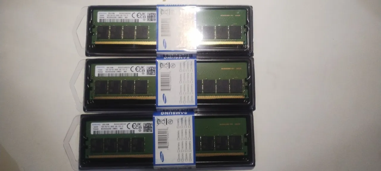 Memórias RAM DDR5 16GB Samsung - Novas e lacradas