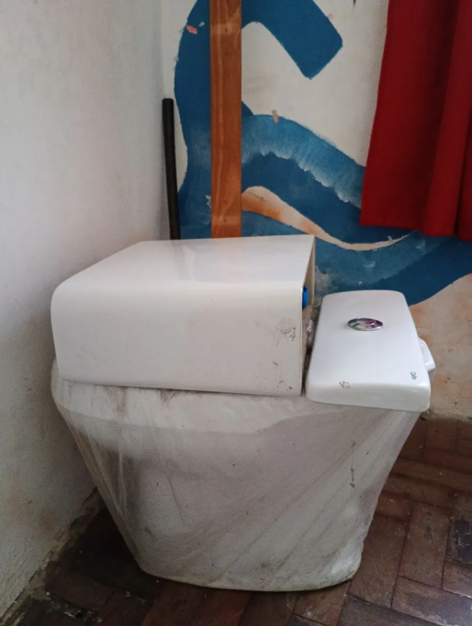 Vaso sanitário com caixa acoplada