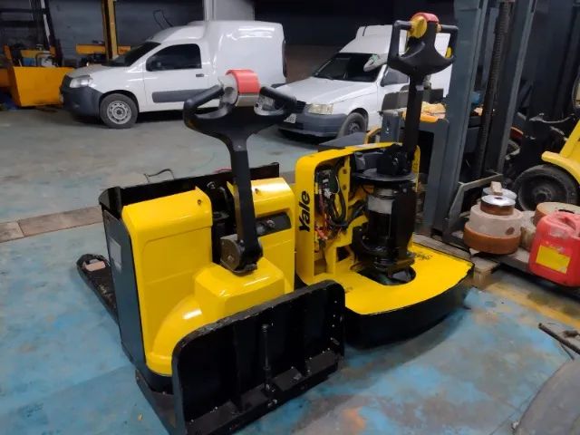 Vendo Paleteira Elétrica Yale - Foto 4