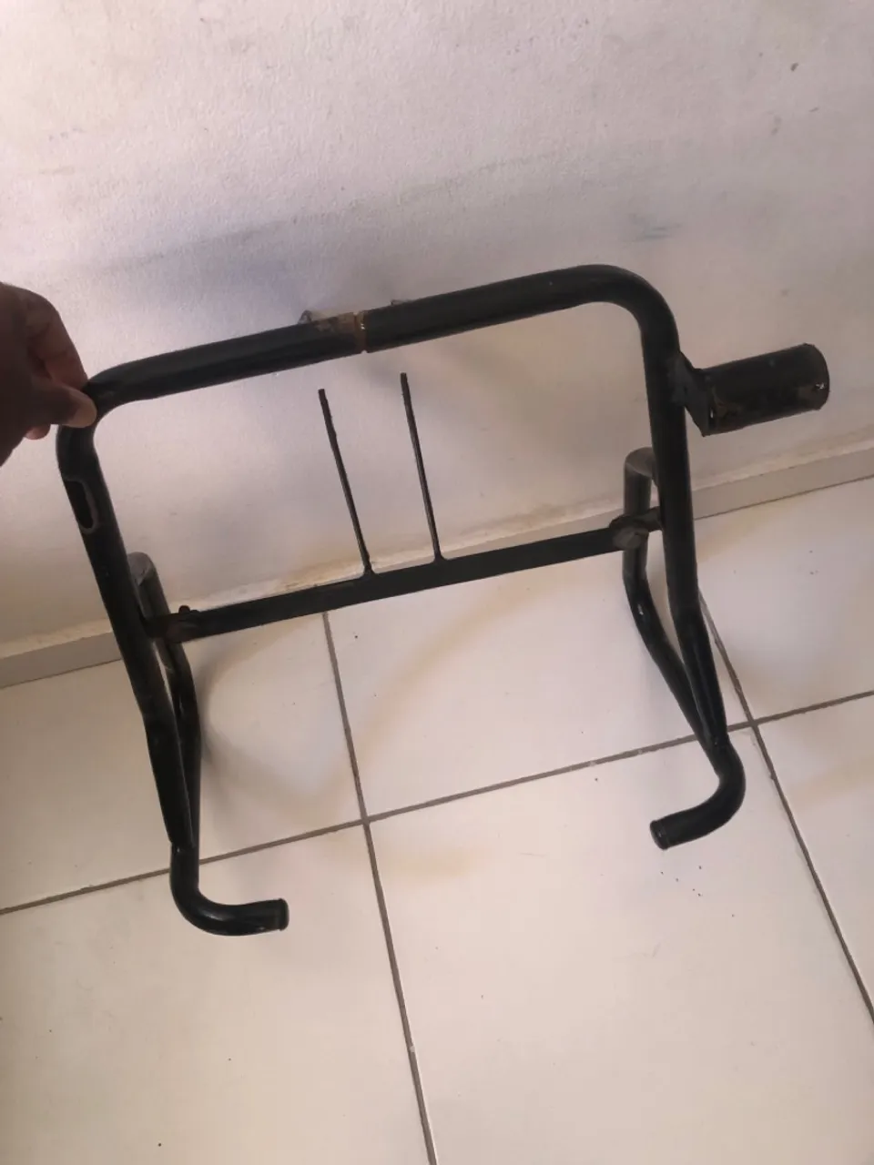 VENDO PROTETOR DE CARENAGEM E CAPACETE