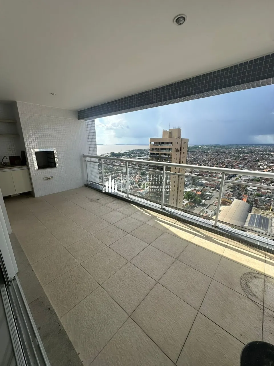 BELO APARTAMENTO A VENDA NO TORRES CENÁRIO