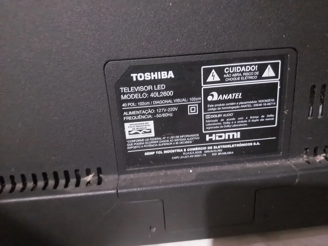 TV Toshiba LED 40 polegadas 40L2600 para retirada de peças