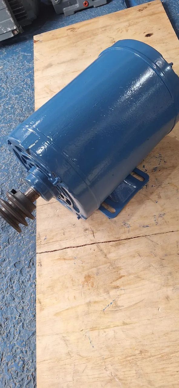 Motor elétrico trifásico 1 cv rotação: 1740 baixa rotação - Foto 4