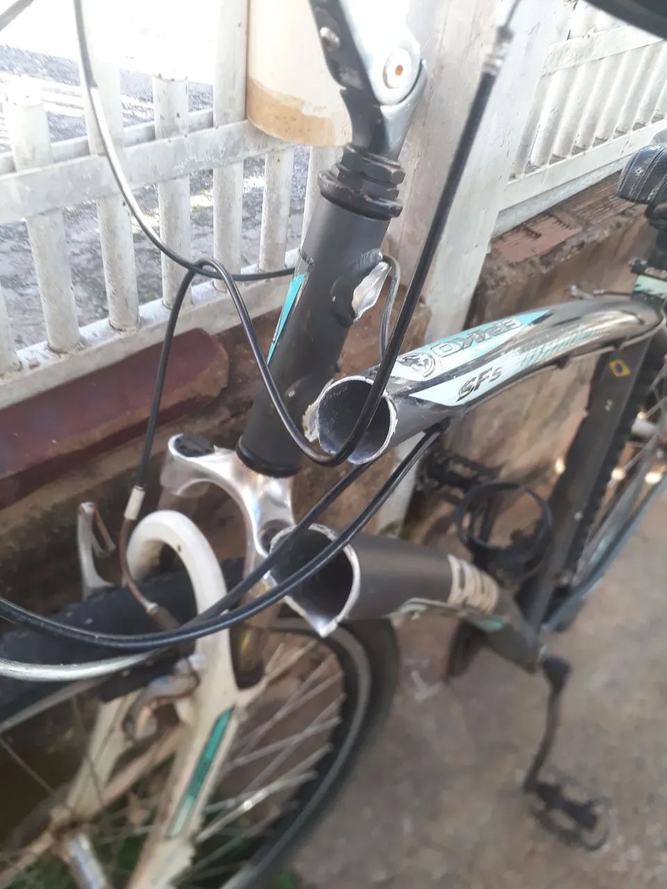 Bicicleta Caloi Aro 29 (quadro quebrou) - Foto 3