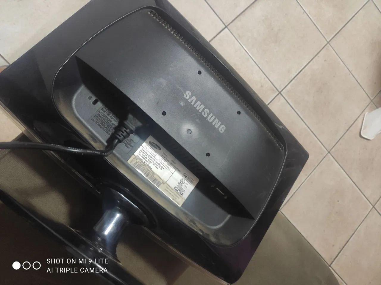 Monitor Samsung 16 polegadas