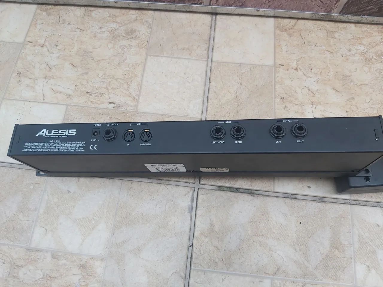 Efeito microverb 4 alesis - Foto 6