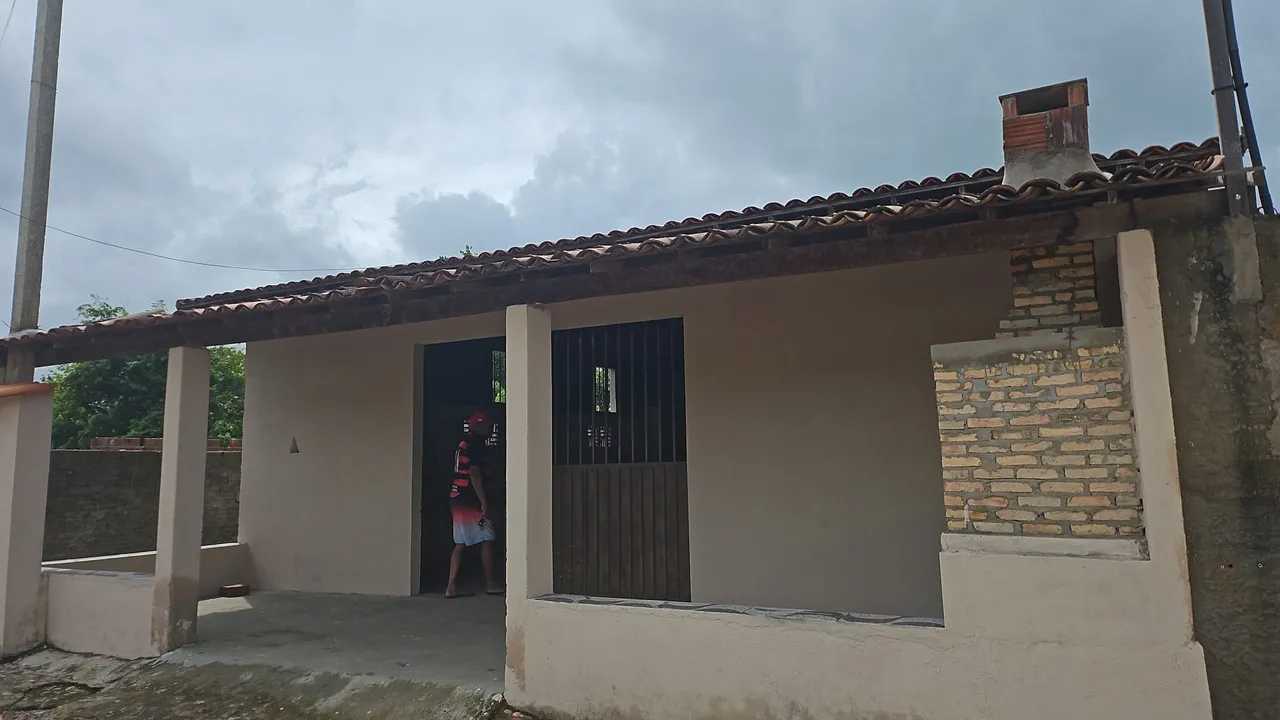 Loja com casa com suíte