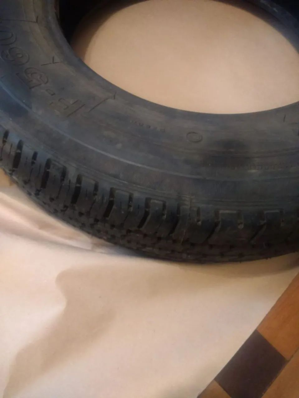 Fusca Itamar Pneu F560 novo - Foto 2