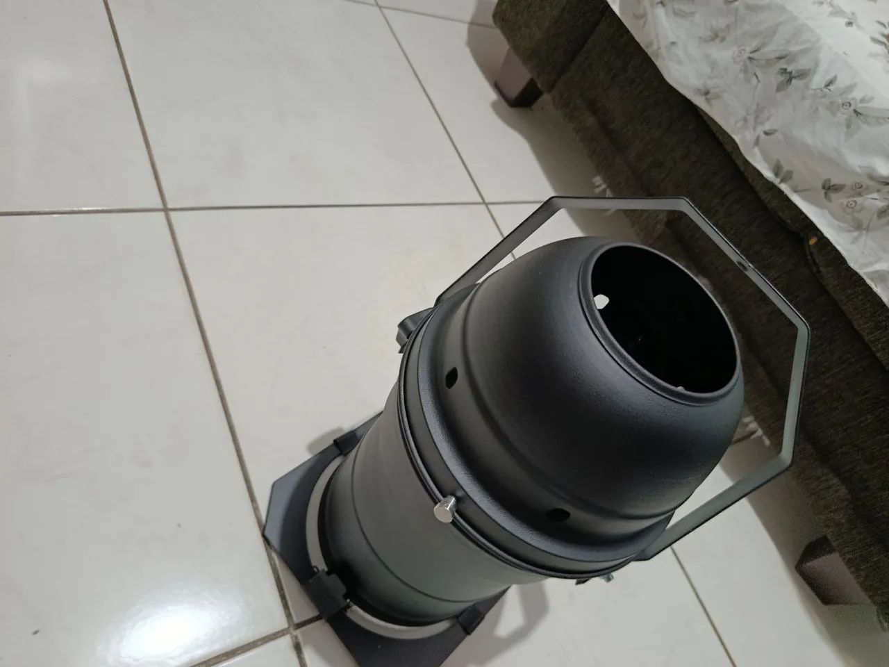 Vendo canhão de luz novo zero bala  - Foto 6