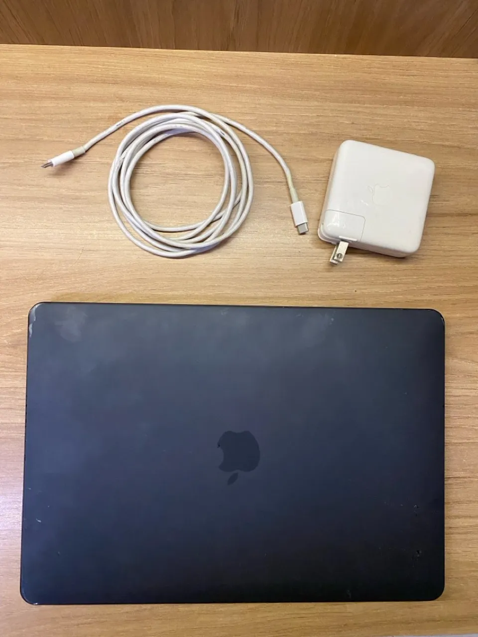 macbook pro 13 i7 16gb