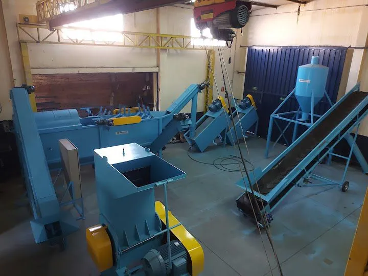 Máquinas para Reciclagem de Plástico
