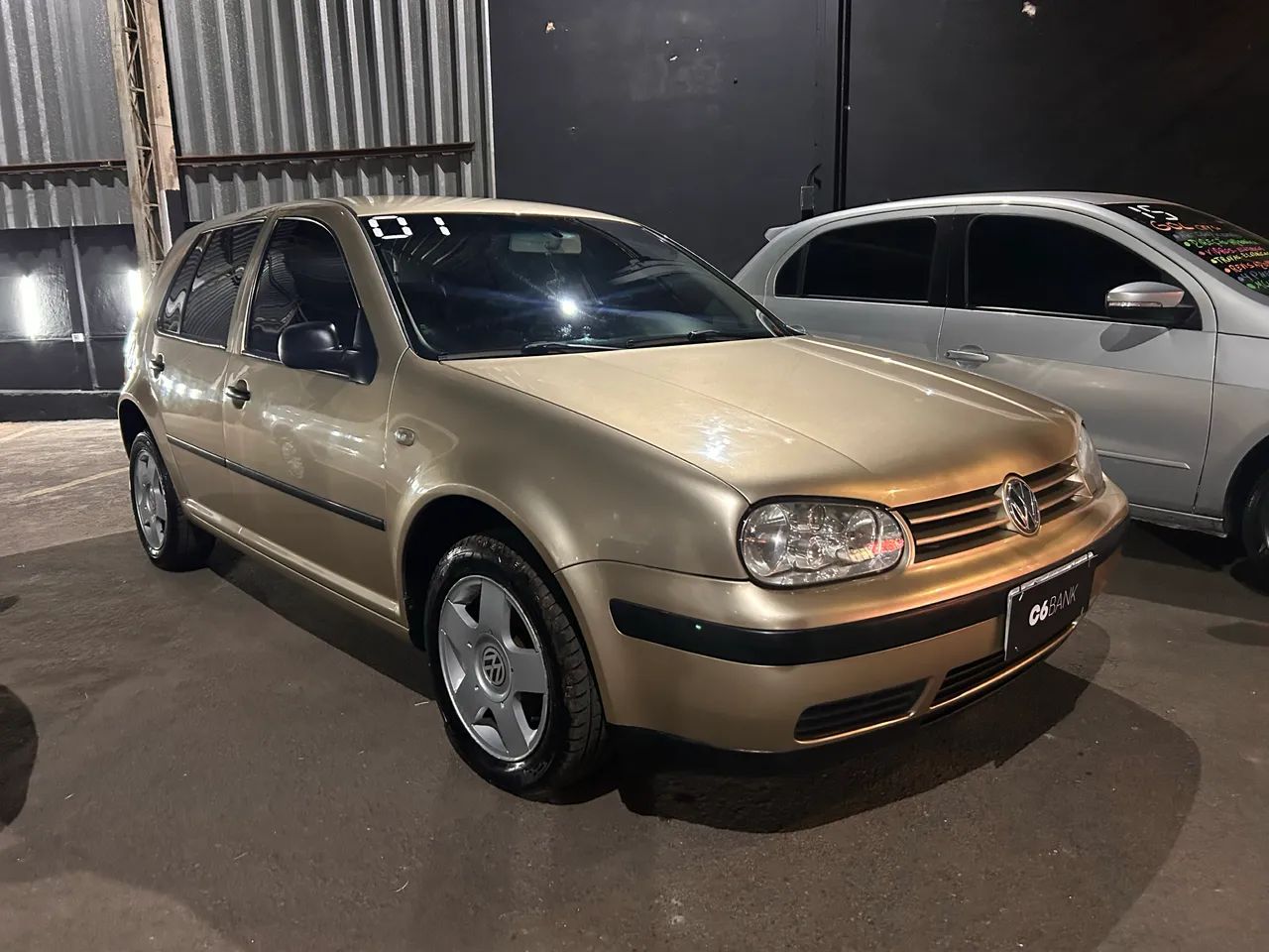 Volkswagen Golf 1.6 MI/ 1.6 MI Gener./black & Silver 2001