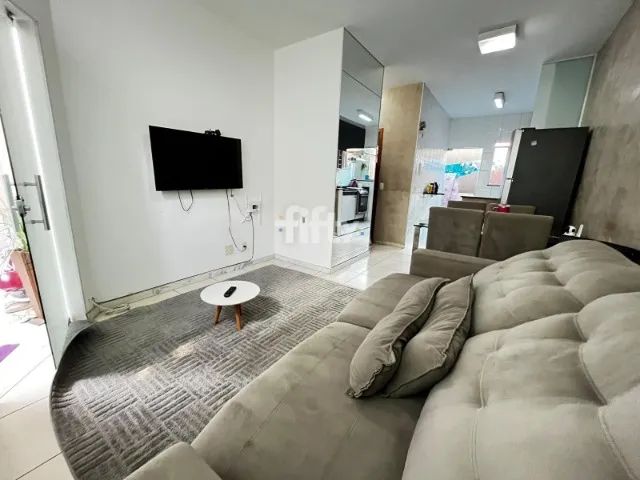 Casa 02 Dorm. em Bom Jesus - Contagem