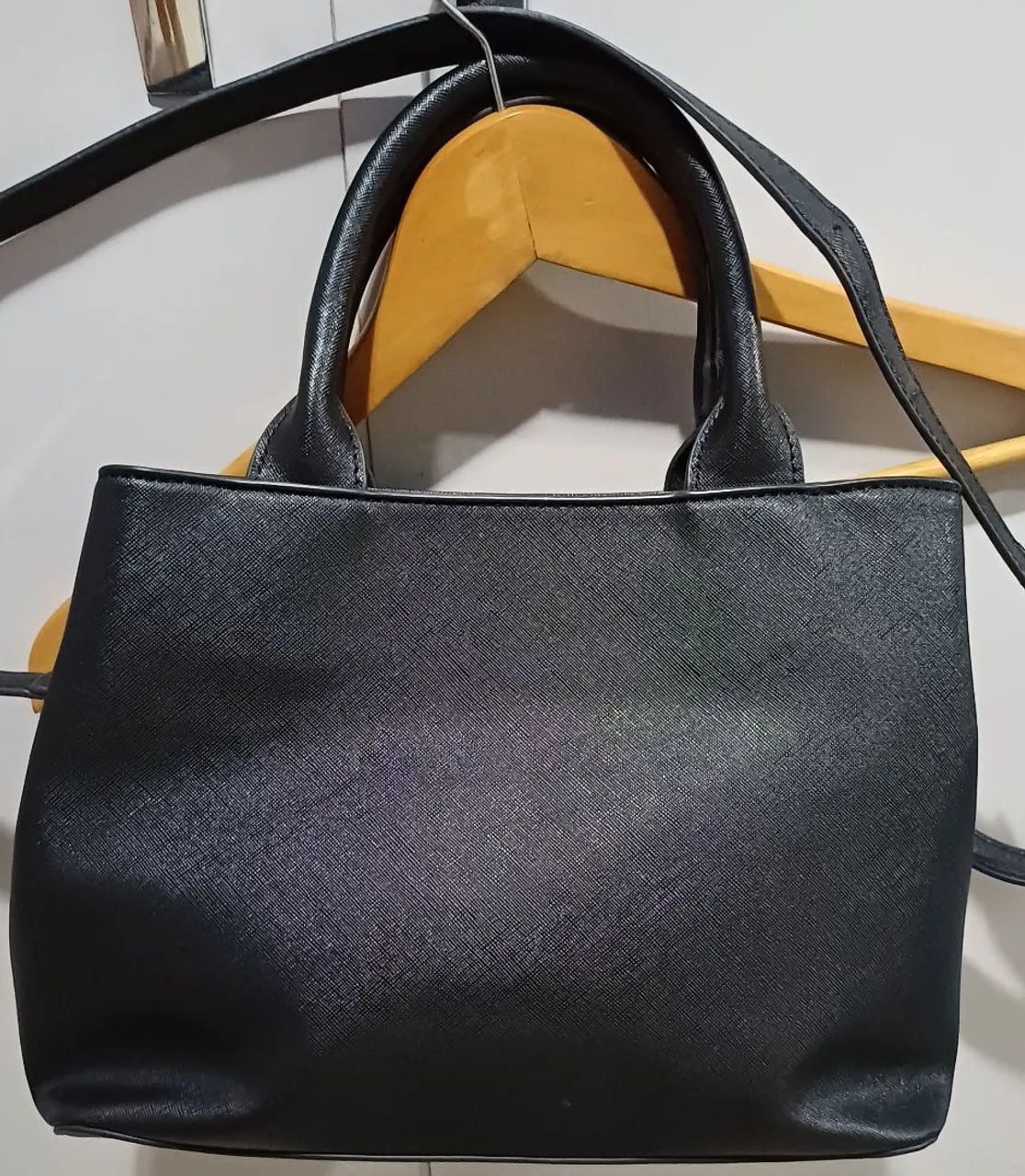 BOLSA TOTE MÉDIA PRETA - Foto 3