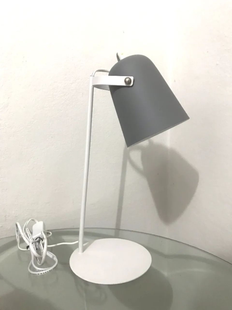 Abajur Luminária Cinza Resistente - Foto 3