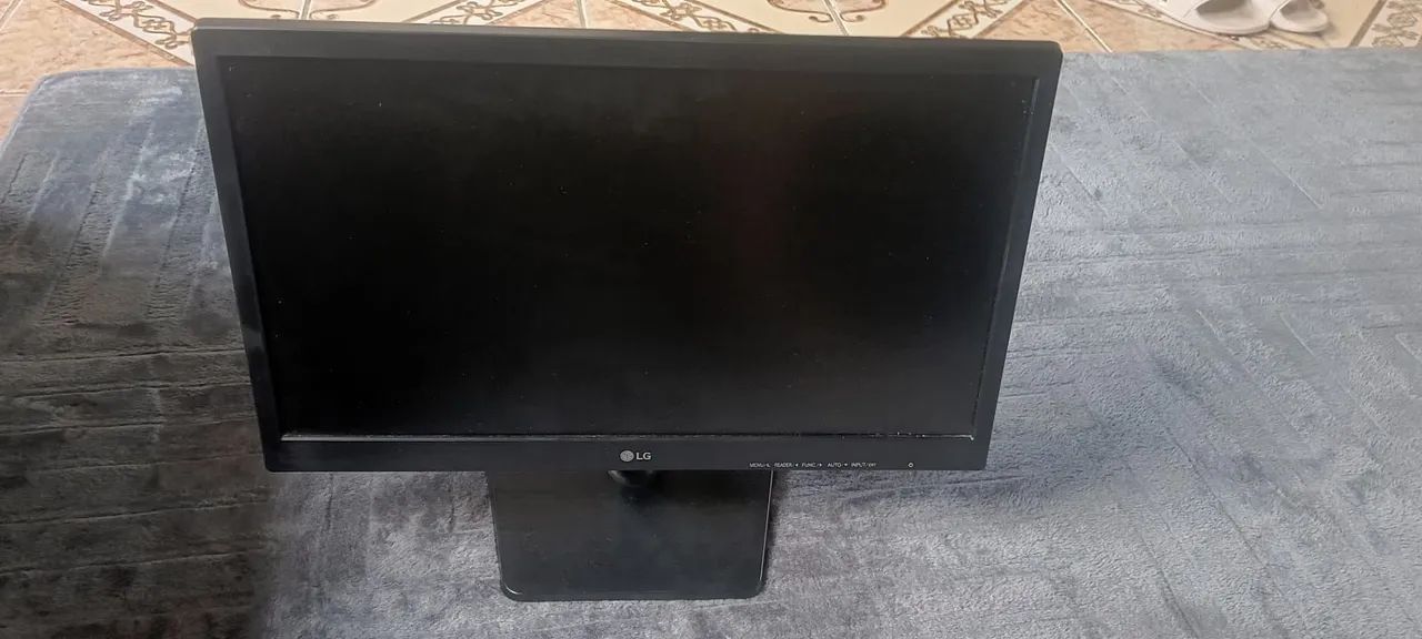 Monitor LG 19 polegadas  - Foto 2