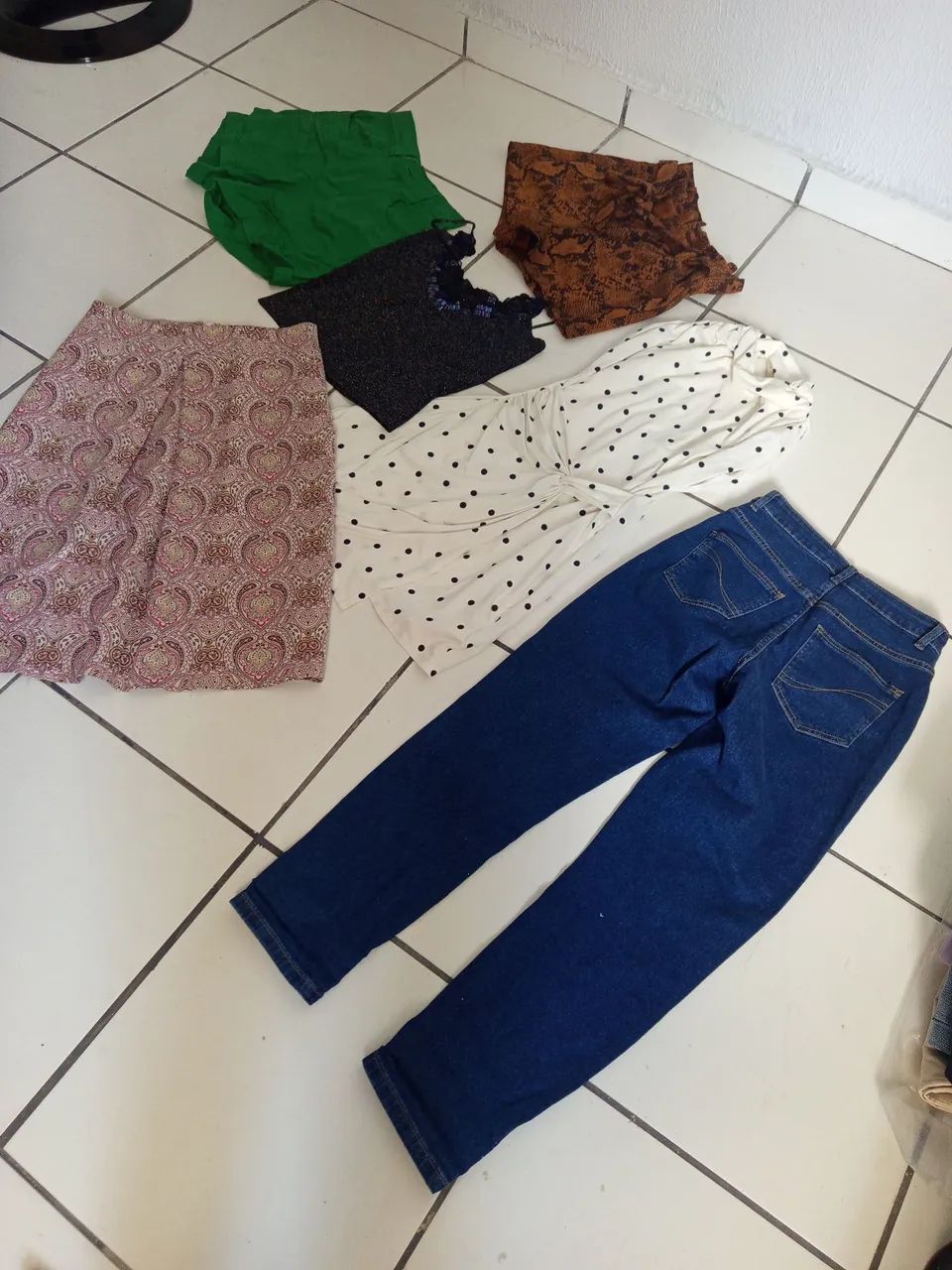 Vende_ se 6 peças semi_novas 150$
