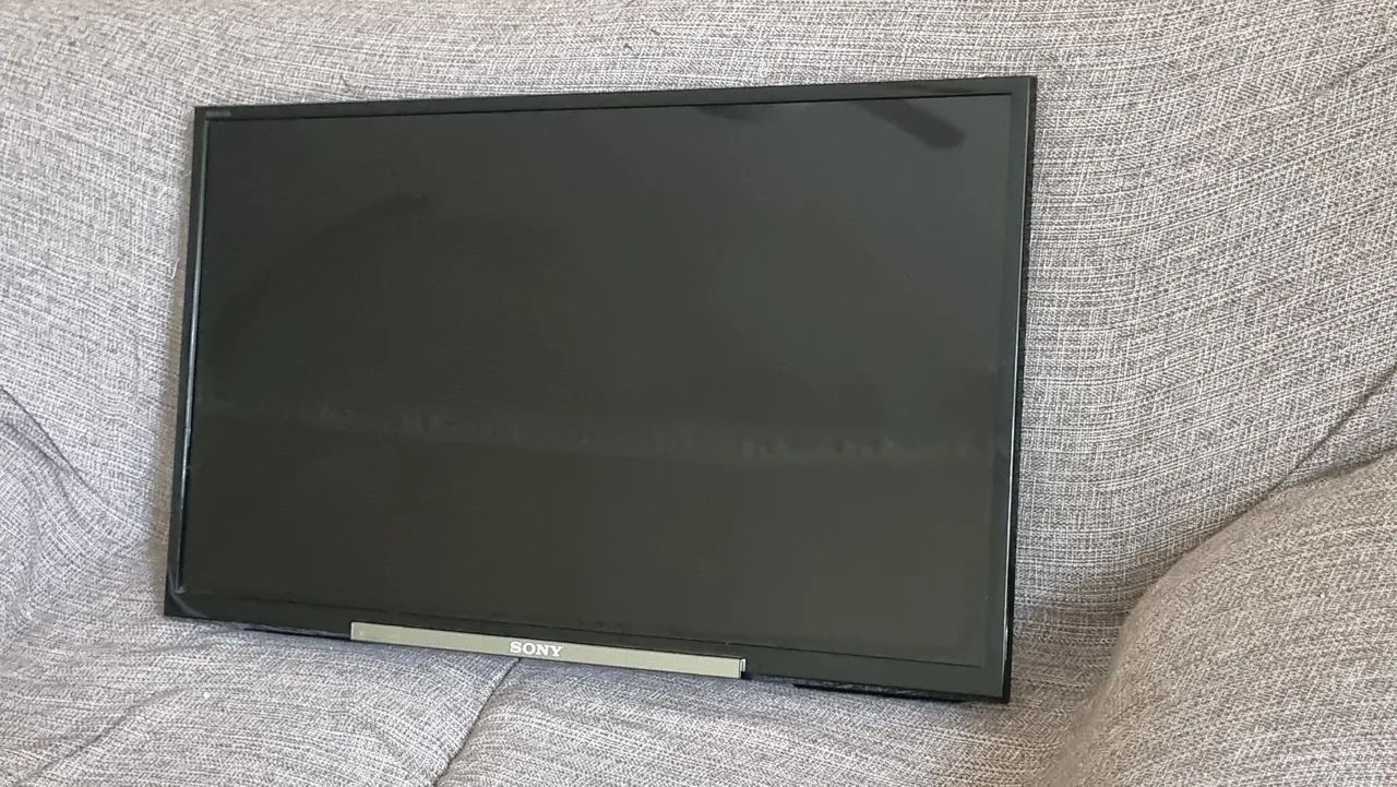 Tv Sony 32 peças ou conserto com controle 
