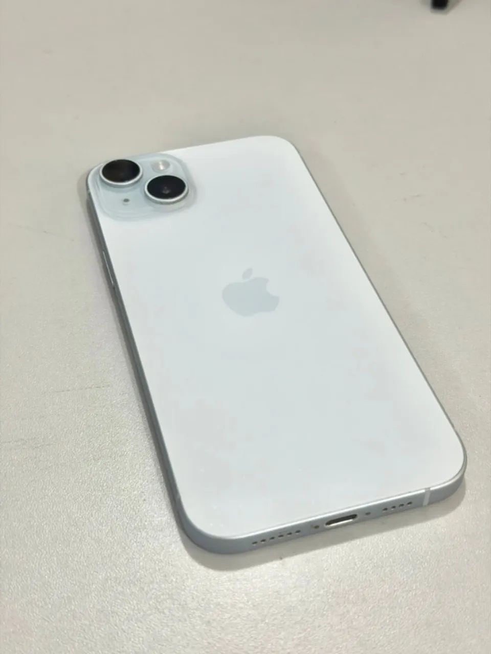 iPhone 15 Plus 128gb Branco C/ Pelicula + Capa + Cabo Carregador - Foto 3