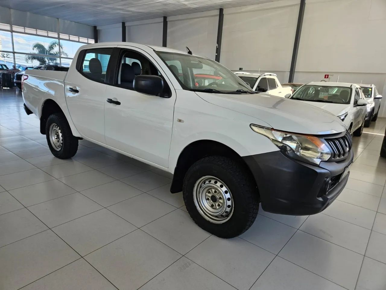 Mitsubishi L200 SPORT 2.5 4X4 CD TURBO DIESEL 2019