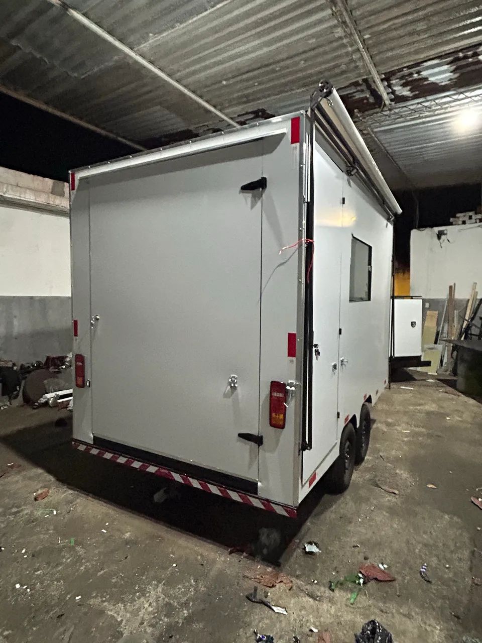Trailer camarim com banheiro  - Foto 2