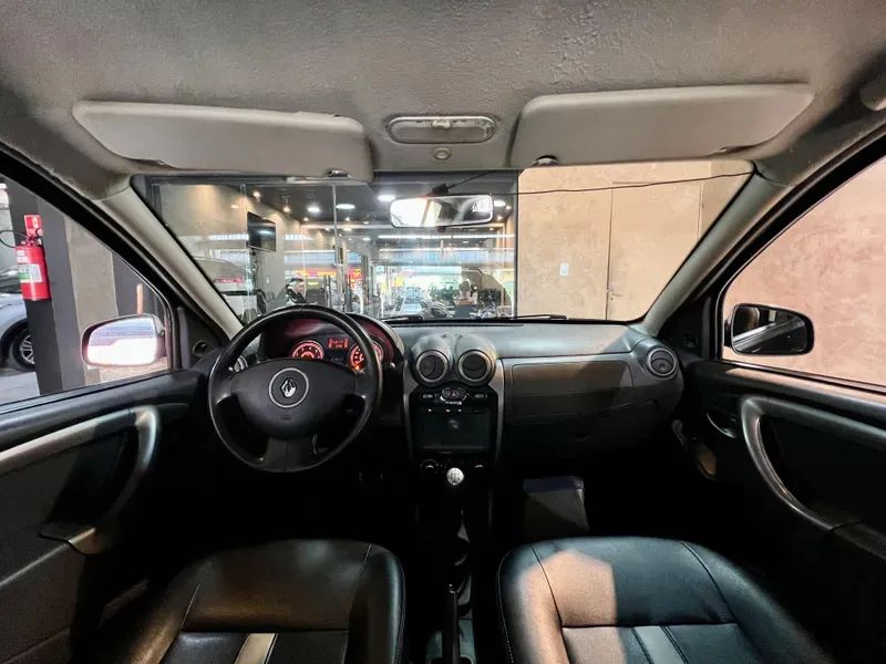 Renault Sandero Expression Flex 1.6 16V 5p, foto 12 de 19