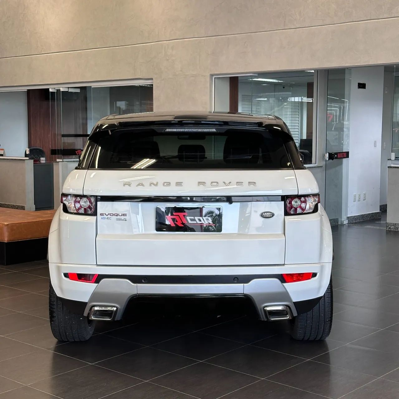 Land Rover Range Rover Evoque Dynamic 2.0 AUT 5P 2014 - Foto 4