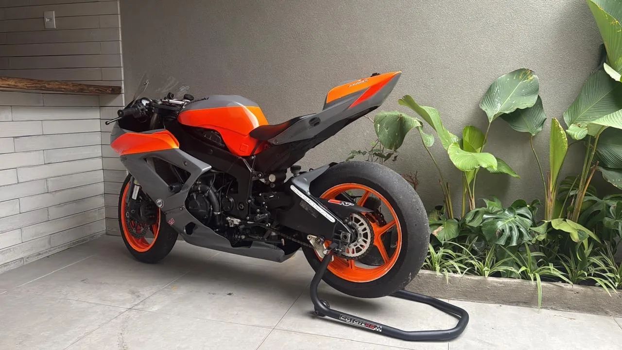 a出品 Ninja Zx-6r 600cc 2012 - 1535512124 | OLX