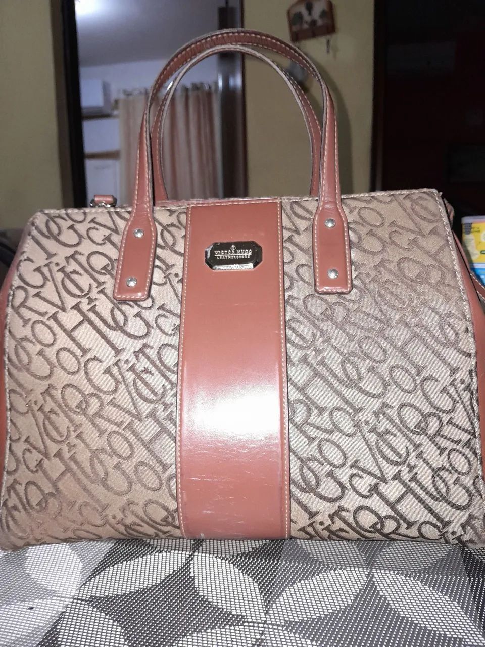 Bolsa Victor Hugo 