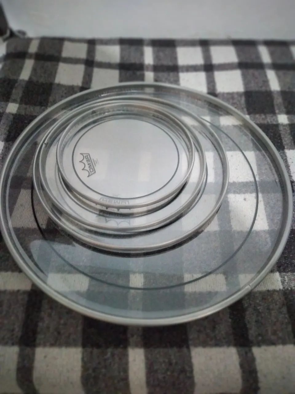 Kit peles Remo Pinstripe Made in USA 10" 12" 14" 20" + Pele Remo Emperor X 14" - Foto 2