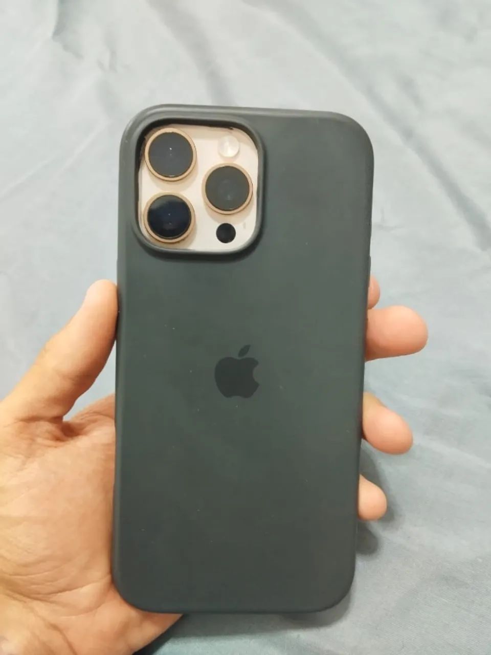 iPhone 16 pro max 93% de bateria, sem nenhum arranhão e funcionando perfeitamente - Foto 3