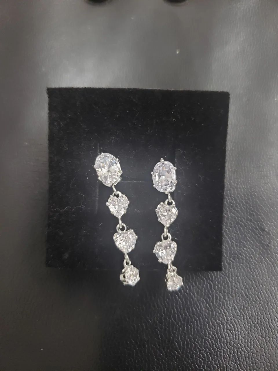 Brinco zirconia