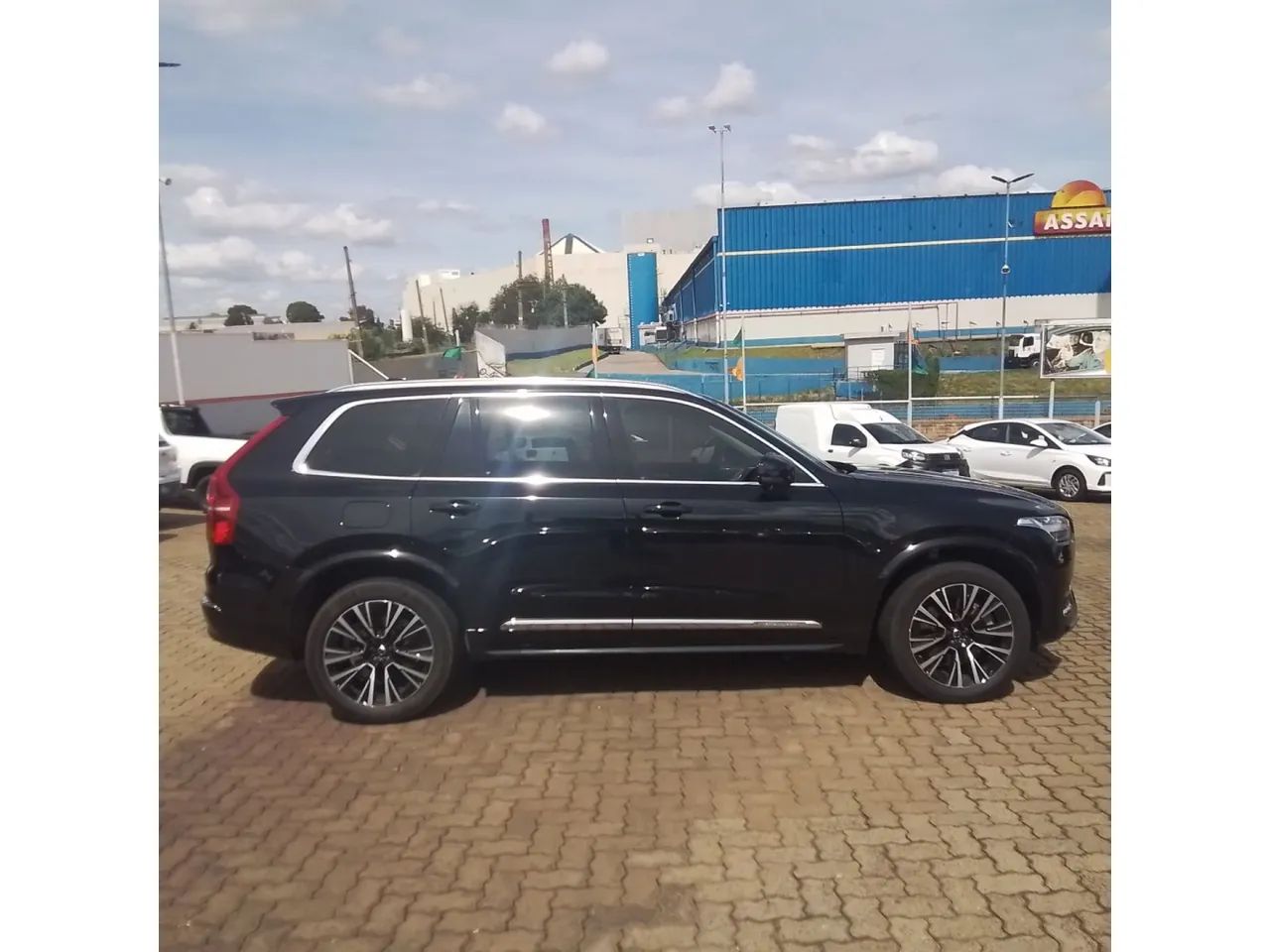 Volvo XC 90 T-8 Plus 2.0 AWD (Híbrido), foto 7 de 9
