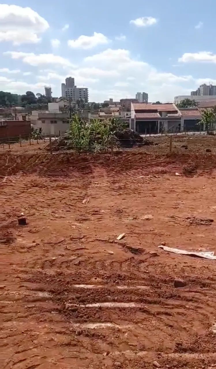 Para vender rápido! terreno de 1.050m² + 1.096m²