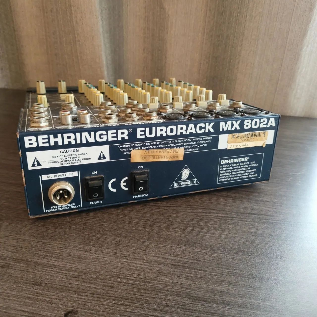 Mesa de som Behringer  - Foto 3