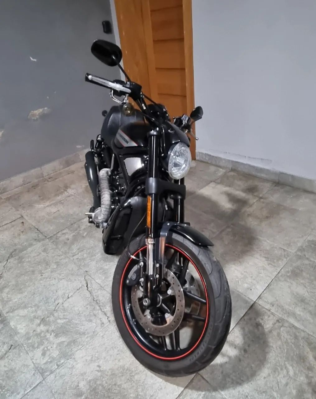 Harley-Davidson Night Rod Special 2012 - Foto 2