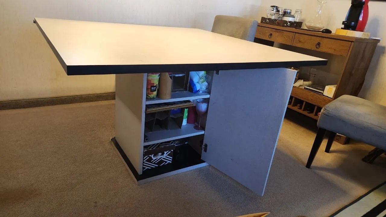 Vende-se mesa com 4 cadeiras  - Foto 3