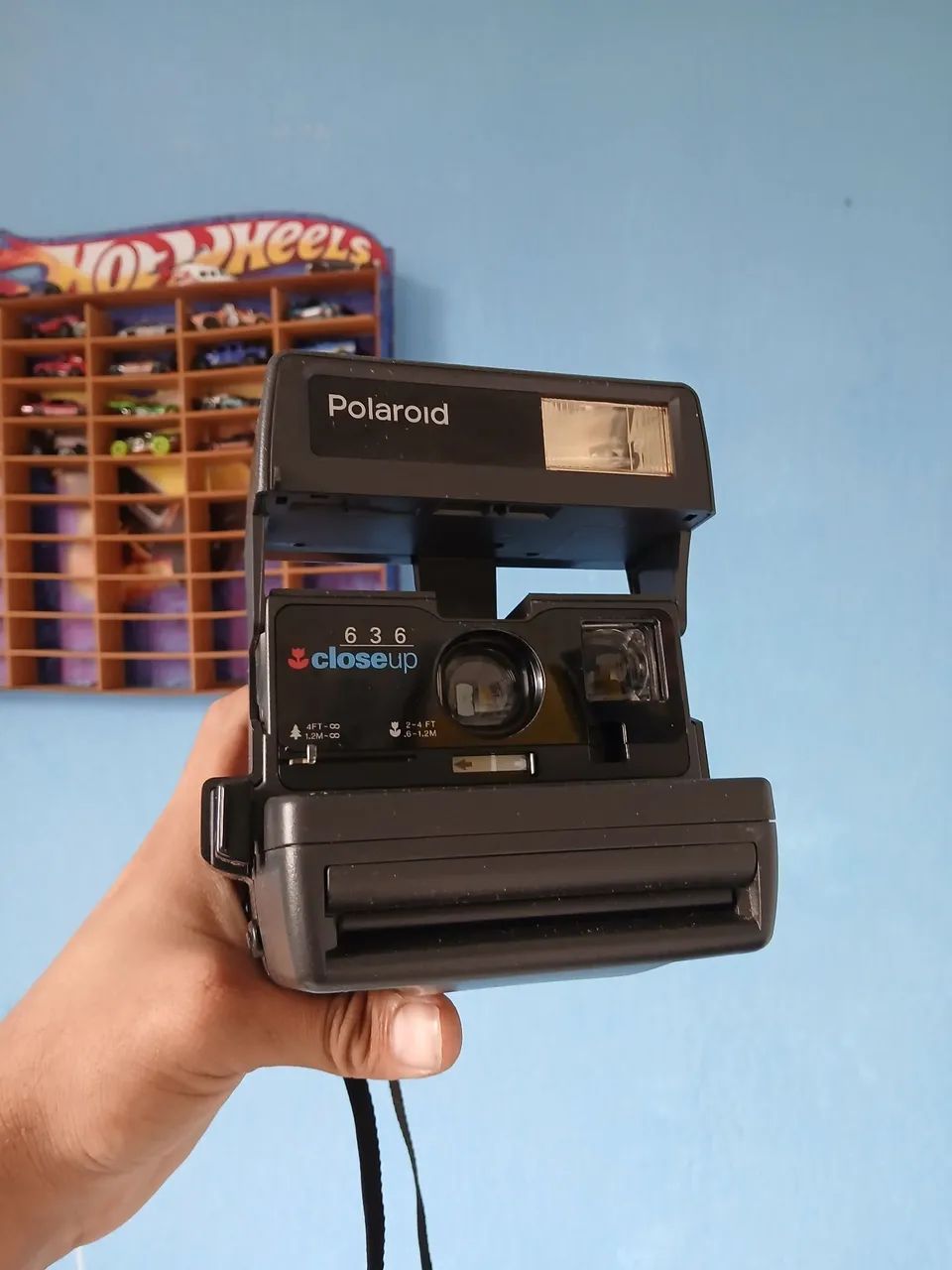 Câmera analógica polaroid 636 closeup na caixa - Foto 2