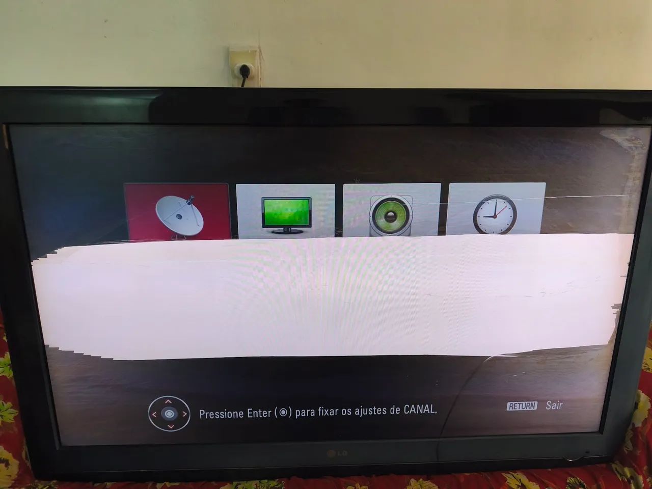 Televisão TV LG 52 Polegadas Retirada de Peças - Foto 3