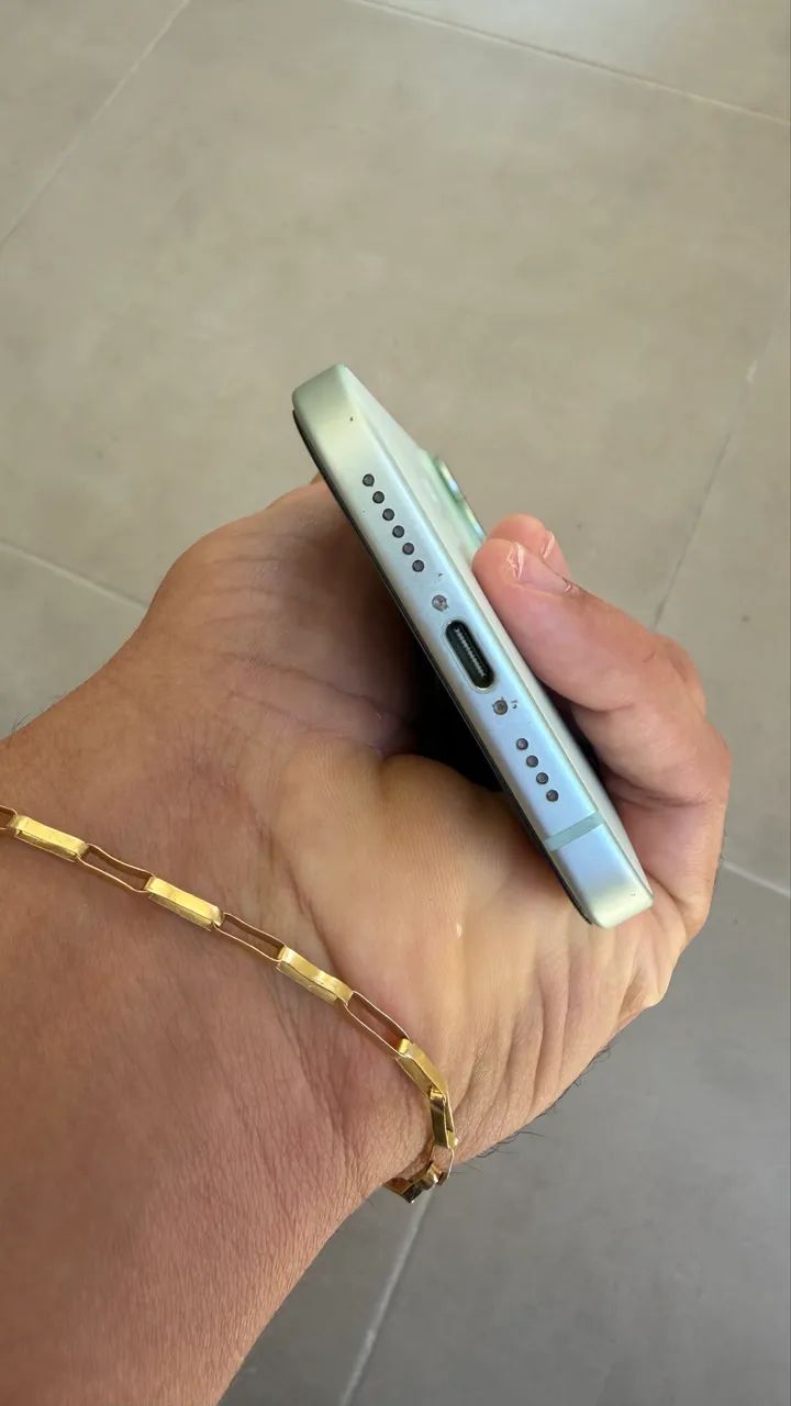 iPhone 15 Plus  - Foto 4