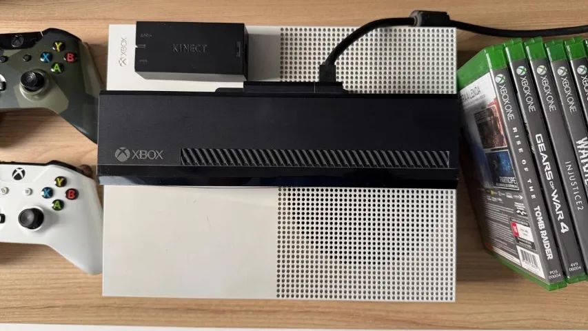 XBOX ONE S + KINECT + 2 CONTROLES + 6 JOGOS  - Foto 3