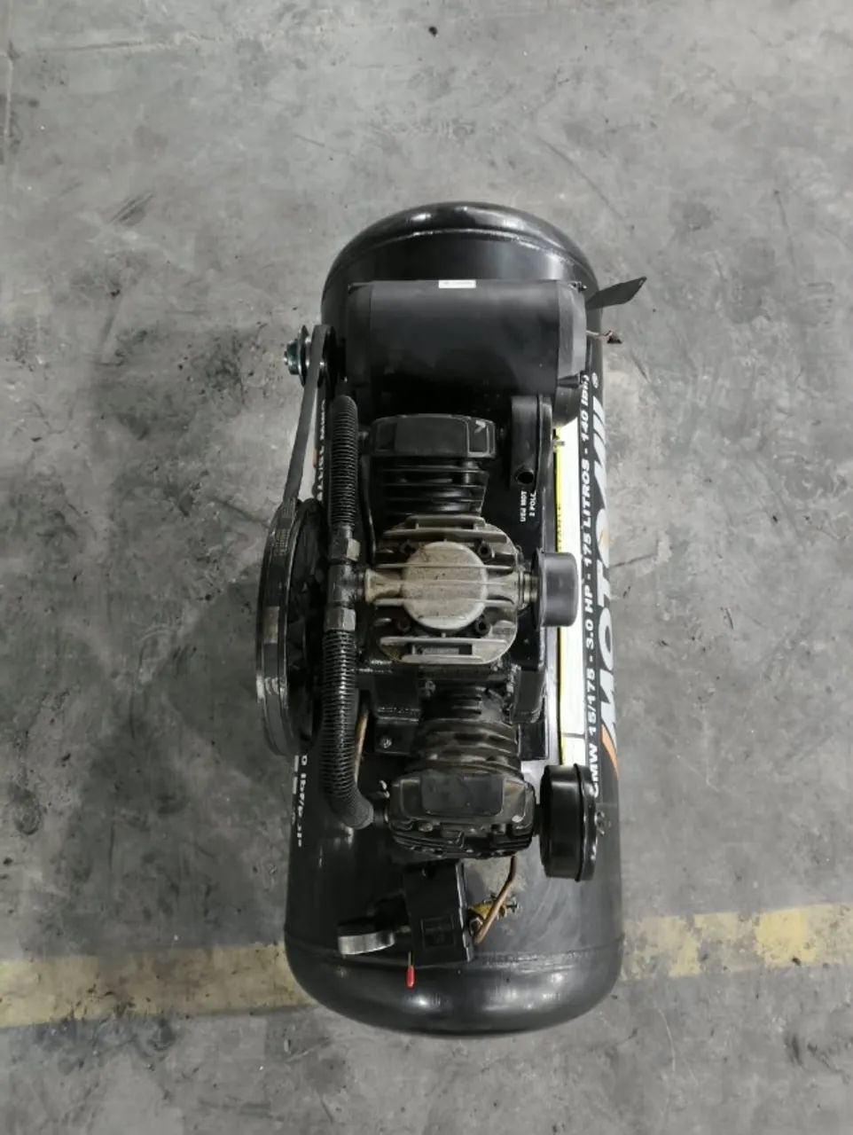 COMPRESSOR DE AR