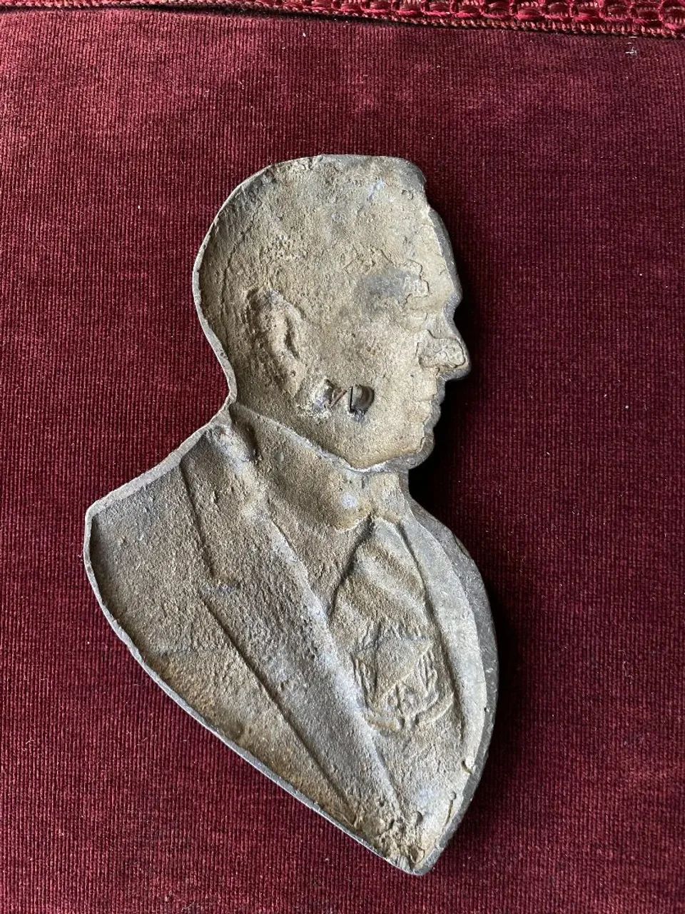 Antiga decoração busto Getúlio Vargas (ref:186) - Foto 3